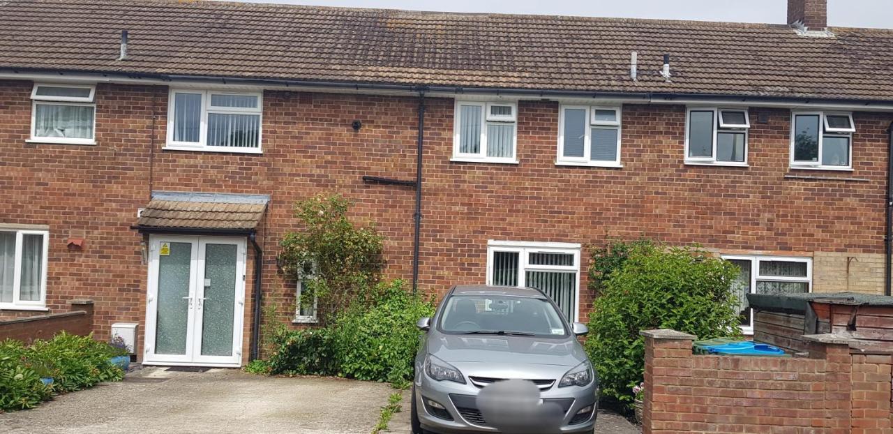 Homely Home Aylesbury  Exterior photo